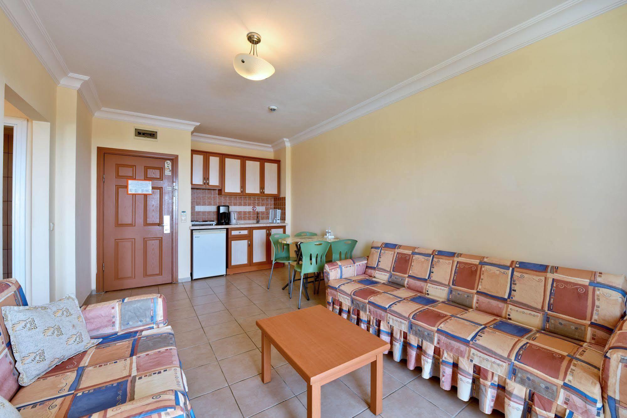 Green Garden Suites Hotel Алания Экстерьер фото